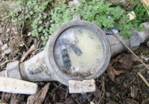 توسعه مدیریت مصرف و صیانت از منابع آبی با تعویض گسترده کنتورهای فرسوده در آذربایجان شرقی