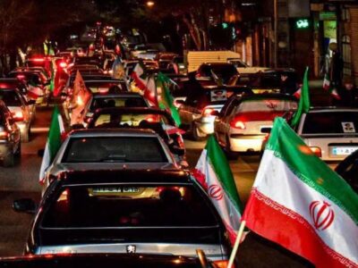 کاروان خودرویی و اجتماع مردمی در مسیرهای سطح منطقه ۱