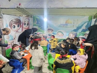 برپایی غرفه فرهنگی شهرداری منطقه ۱۰ در تجمعات مردمی میدان انقلاب