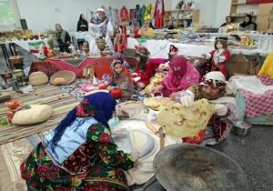 برپایی نمایشگاه توانمندی های بانوان خانه دار در پارک بانوان شمس تبریزی