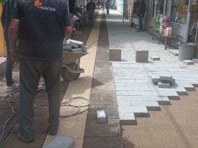 پیشرفت ۵۰ درصدی سنگفرش پیادهرو های خیابان "راستهکوچه"