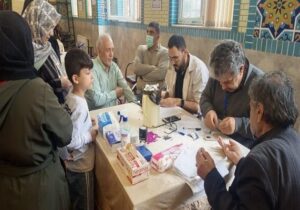 ویزیت پزشکی ۳۵۰ شهروند در اردوی جهادی شهرداری منطقه ۲ در شمسآباد تبریز