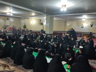 برگزاری محفل قرآنی «شکر دهنان» در مسجد فاطمه‌الزهرا(س) منطقه ۱۰