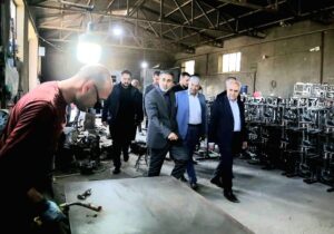 مشکلات و موانع واحدهای صنعتی بهصورت جدی پیگیری میشود