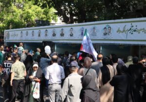 برپایی غرفه های شهرداری منطقه ۶ تبریز در مراسم با شکوه پیادهروی عید غدیر خم