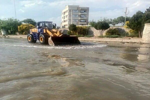 لایروبی ۴۲۰ تنی مهرانه‌رود طی یک هفته گذشته