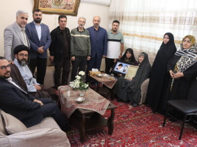 دیدار شهردار تبریز با خانواده شهیدان والامقام «غلامرضا ابراهیمی سعیدی» و «فریبرز بشارت پور»