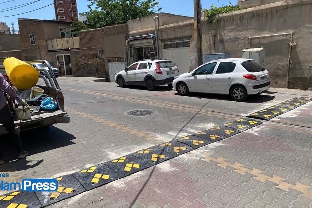 توسعه ایمنی تردد در معابر منطقه ۳ تبریز با نصب تجهیزات سرعت‌گیر استاندارد