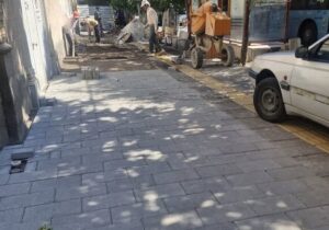 پیشرفت ۶۰ درصدی سنگفرش پیاده روها در بلوار راسته کوچه بازار تاریخی تبریز