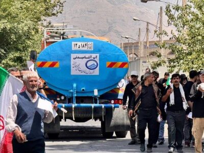 تانکرهای آبرسانی آبفای آذربایجان شرقی در خدمت زائران مراسم وداع با رهبر شهید