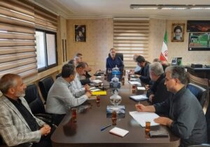 تشدید عملیات لایروبی و گندزدایی کانالها و جویهای تبریز در فصل تابستان