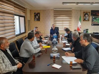 تشدید عملیات لایروبی و گندزدایی کانال‌ها و جوی‌های تبریز در فصل تابستان