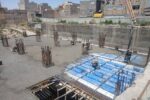 بتن ریزی سقف طبقه اول زیر زمین بلوک یک پروژه ۱۱۲ واحدی قرارگاه مسکن