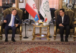 پیگیری انعقاد تفاهم خواهر خواندگی تبریز با شهر آلماتی/ برنامه ریزی برای توسعه همکاریهای دو جانبه با قزاقستان