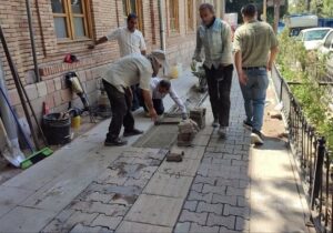 اصلاح سنگفرش پیاده روها در خیابان دارایی