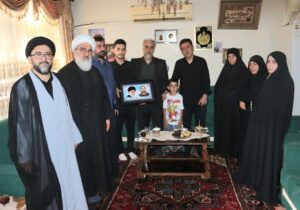 دیدار شهردار تبریز با خانواده معظم شهیدان والامقام «علی حسین و رحمان پارسای خطیبی» و «روح الله اکبری»