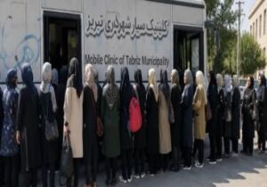 غربالگری رایگان قند و فشار خون در پارک بانوان شمس تبریزی توسط کلینیک سیار شهرداری