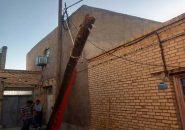 رفع کانون خطر در شبکه برق ممقان