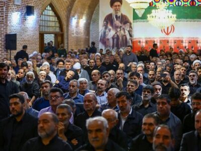 تجدید بیعت اصناف و بازاریان تبریز با رهبری در خونخواهی رهبر شهید انقلاب