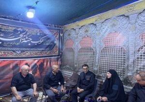 بازدید عضو شورای استانی کربلا از موکب جنت‌الحسین(ع) شهرداری تبریز