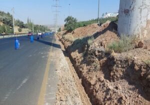 آغاز اجرای دیوار سنگی در ضلع جنوبی اتوبان پاسداران