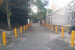 نصب نردههای ترافیکی در محدوده پارک هاشمیه برای جلوگیری از توقف خودروها
