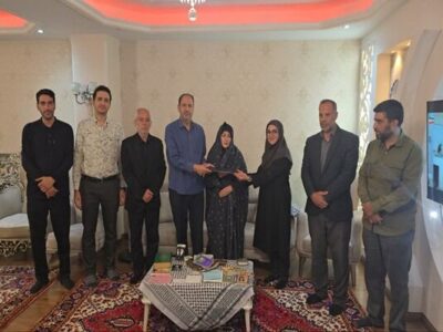 دیدار معاون شهرسازی و مدیر درآمد منطقه یک تبریز با آزاده جانباز سرافراز ۸ سال دفاع مقدس