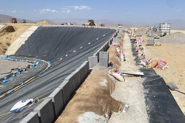 تداوم عملیات نصب ژئوتکستال و ژئوممبران در استخر آرپادره سی تداوم عملیات نصب ژئوتکستال و ژئوممبران در استخر آرپادره سی