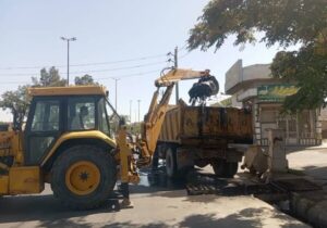 عملیات لایروبی و پاکسازی کانال اخماقیه در منطقه ۷ تبریز