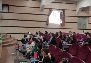 برگزاری کارگاه آموزشی تفکیک پسماند از مبدا برای نوجوانان و اولیا در فرهنگسرای ارم