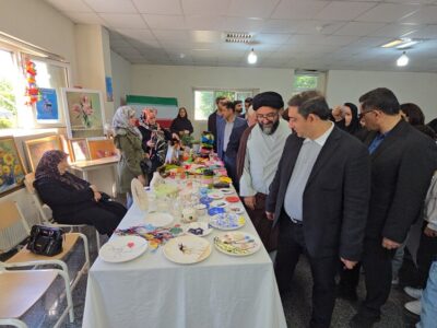 برگزاری نمایشگاه صنایع دستی و مشاغل خانگی بانوان خانه دار در پارک بانوان شمس تبریزی