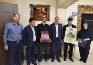 دیدار مسئولان سازمان مدیریت پسماند شهرداری تبریز با خانواده شهید والامقام عمرانی‌ زاده