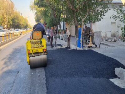 اجرای آسفالتریزی اساسی مسیر BRT روی کانال جدیدالاحداث در منطقه ۸