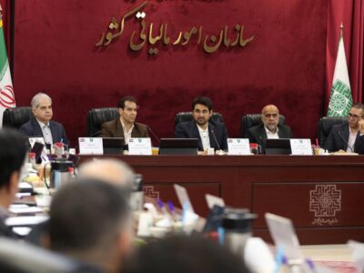 ارتقای رفاه کارکنان و تقویت نظام پاداش‌دهی مبتنی بر عملکرد