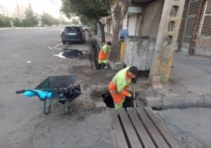 تداوم تلاش شبانهروزی خدمات شهری تبریز برای مدیریت بارشها و پیشگیری از آبگرفتگی معابر