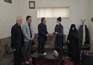 دیدار شهردار منطقه یک تبریز با خانواده شهید والامقام رحیم مرادزاده